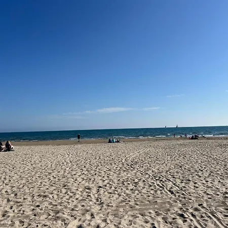 Apartment Sol-y-days Arc En Ciel, Moderne Proche Plages *