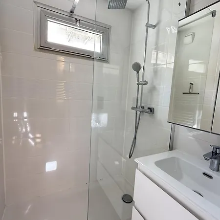 Apartment Sol-y-days Arc En Ciel, Moderne Proche Plages *