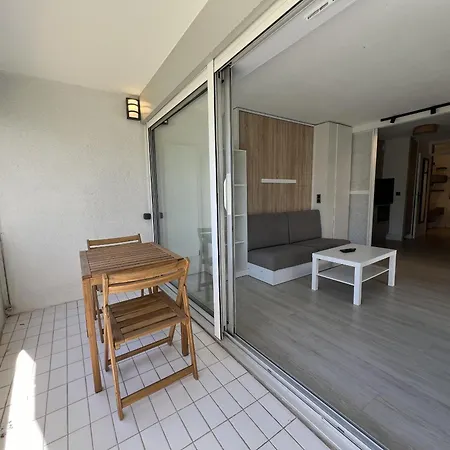 Sol-y-days Arc En Ciel, Moderne Proche Plages La Grande Motte